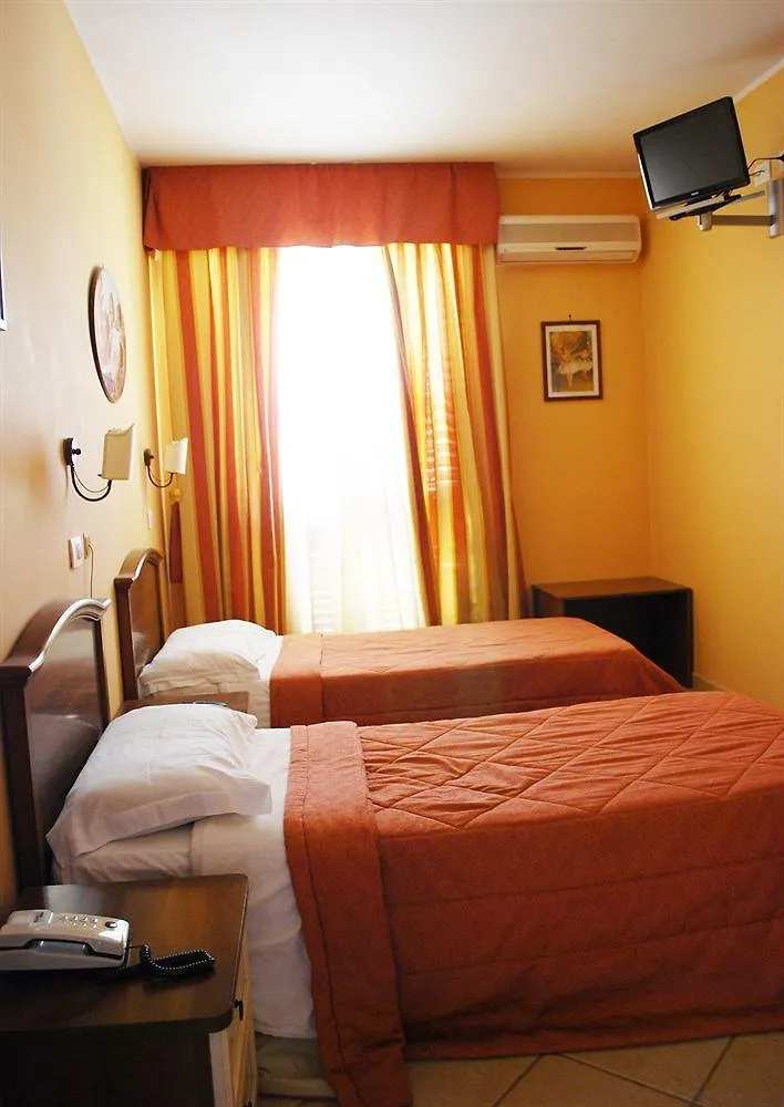 מזרה דל ואלו Greta Rooms Hotel